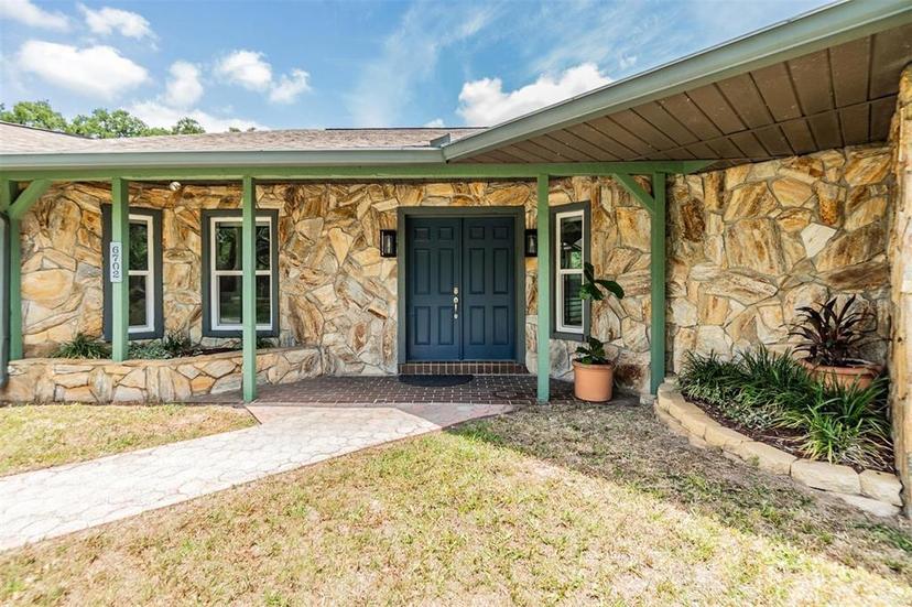 Picture of 6702 Towhe Drive, Seffner FL 33584
