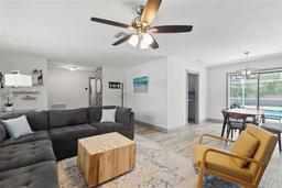 Picture of 914 Woodland Drive, Palm Harbor, FL 34683