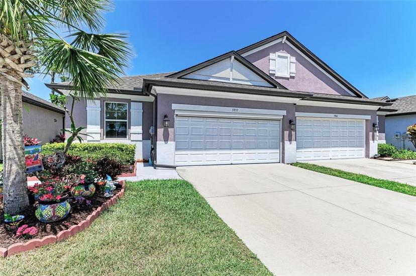 Picture of 5957 Amberly Drive, Bradenton FL 34208