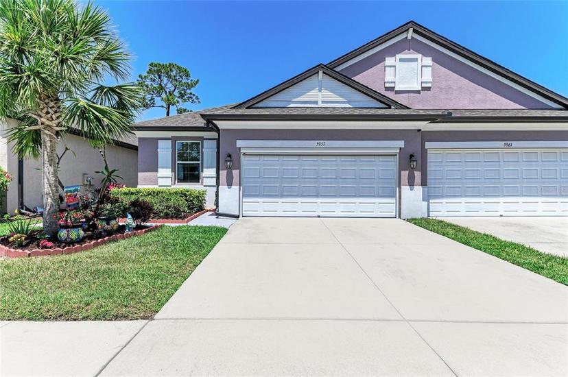Picture of 5957 Amberly Drive, Bradenton FL 34208