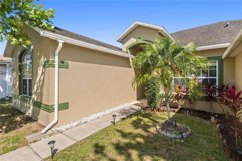 Picture of 5365 Dahlia Reserve Drive, Kissimmee FL 34758