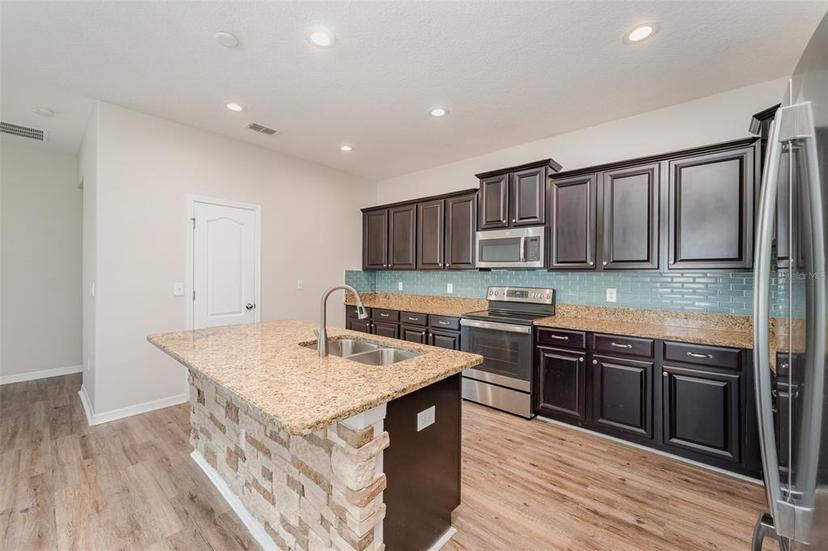 Picture of 13188 Royal Pines Avenue, Riverview FL 33579