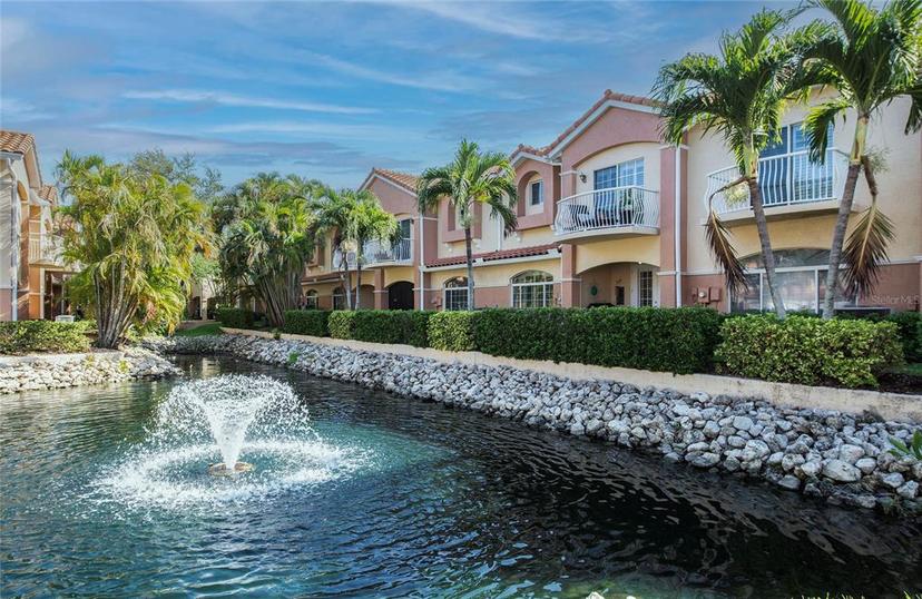 Picture of 6303 Vista Verde Drive E, Gulfport FL 33707