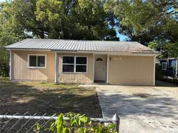 Picture of 1106 Woodlawn Avenue, Plant City, FL 33563