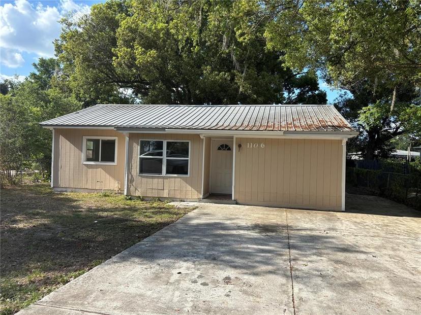 Picture of 1106 Woodlawn Avenue, Plant City FL 33563