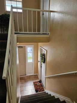 Picture of 1920 E Edgewood Drive Unit T6, Lakeland, FL 33803