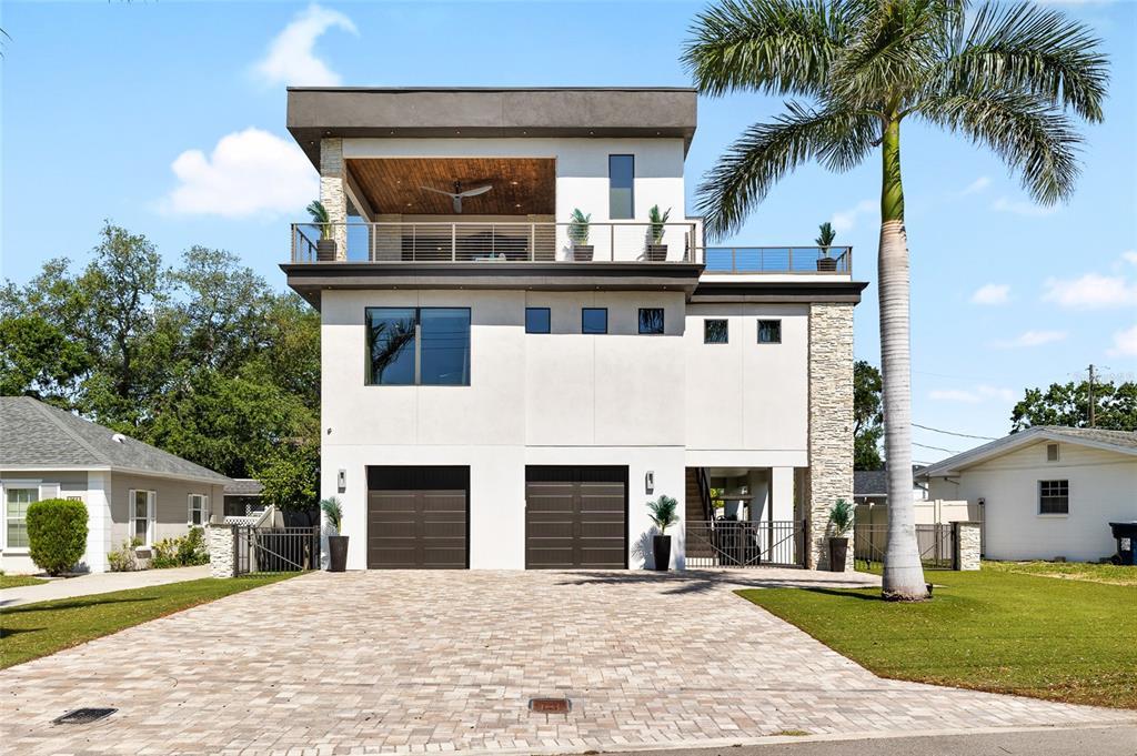 Picture of 706 S Davis Boulevard, Tampa, FL 33606