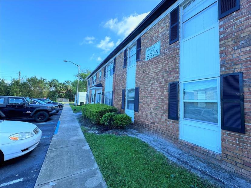 Picture of 5325 Curry Ford Road Unit E101, Orlando FL 32812