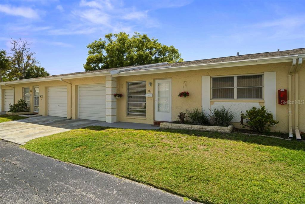 Picture of 834 Cambridge Court, Dunedin, FL 34698