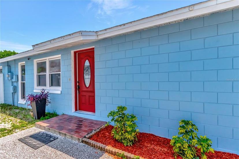 Picture of 9206 Wood Lake Boulevard, Tampa FL 33615