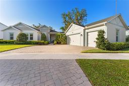 Picture of 5903 Nature Ridge Lane, Lithia, FL 33547