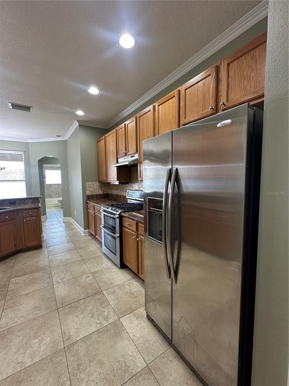 Picture of 2603 Valencia Grove Drive, Valrico FL 33596