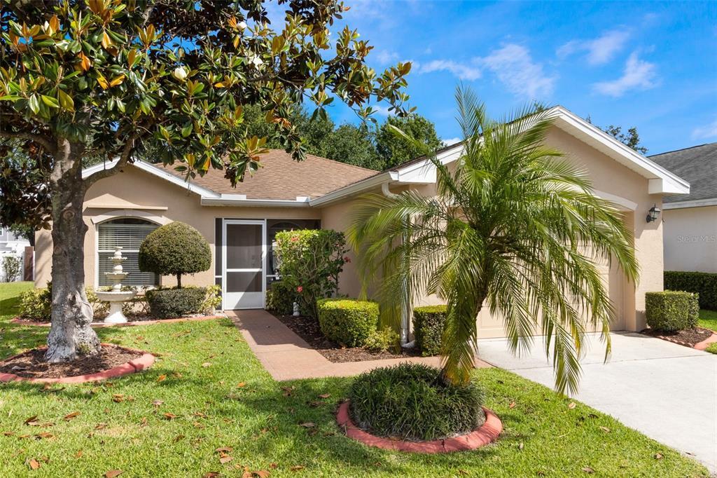 Picture of 284 Lake Suzanne Drive, Lake Wales, FL 33859