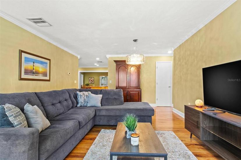 Picture of 8182 129Th Lane N, Seminole FL 33776