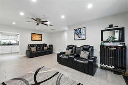 Picture of 810 Little Wekiwa Drive, Altamonte Springs, FL 32714