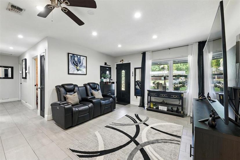 Picture of 810 Little Wekiwa Drive, Altamonte Springs FL 32714