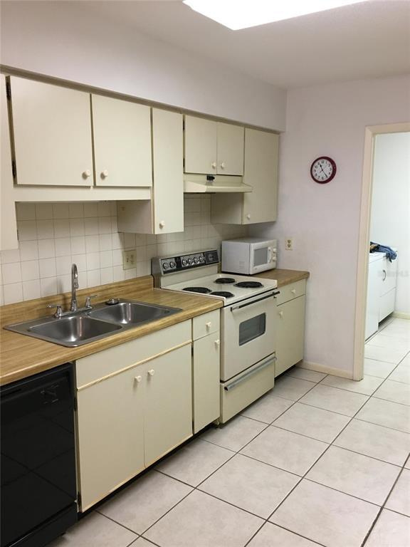 Picture of 4152 66Th Street Circle W Unit 4152, Bradenton FL 34209
