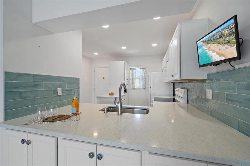 Picture of 406 Cerromar Circle N Unit 128, Venice FL 34293