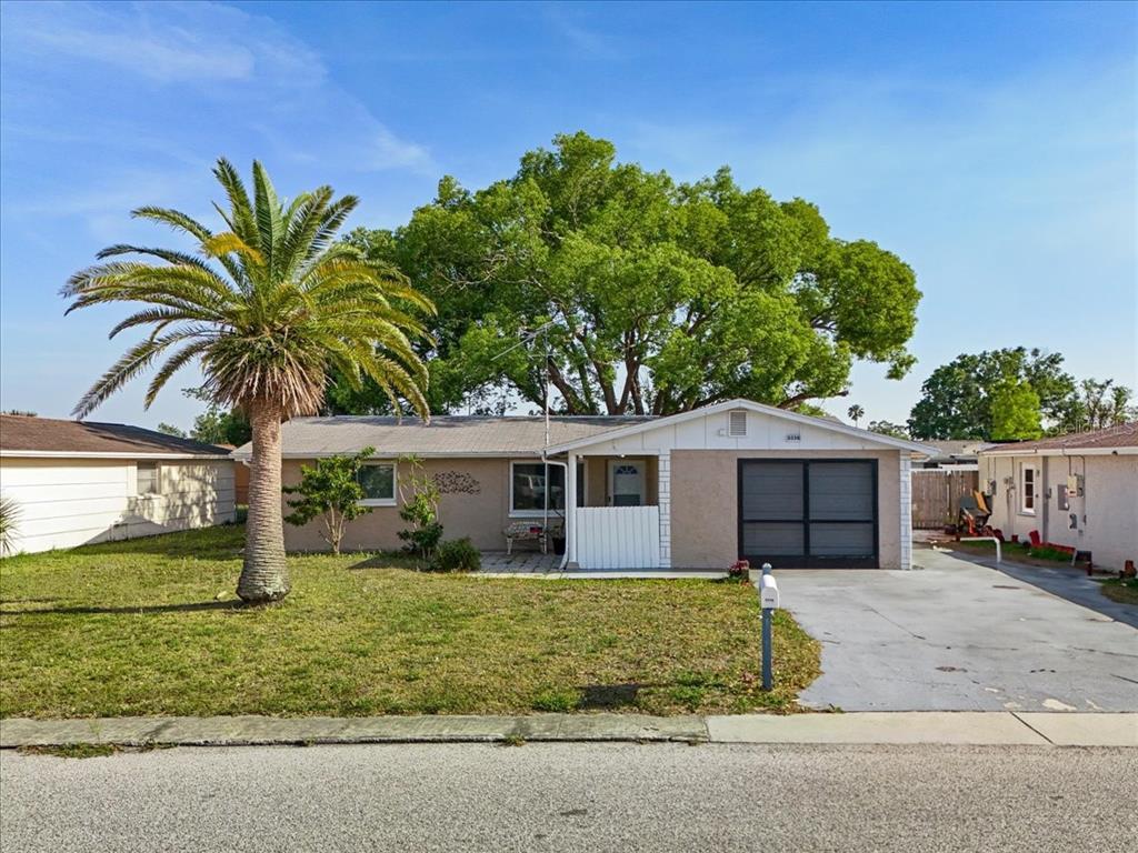 Picture of 3338 Hoover Drive, Holiday, FL 34691