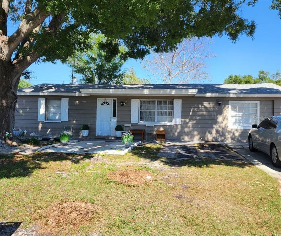 Picture of 3304 Williamsburg Loop, Holiday, FL 34691