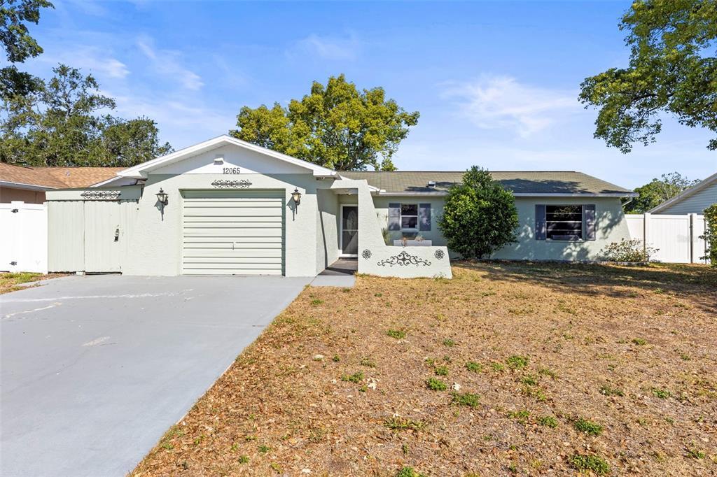 Picture of 12065 Shadow Ridge Boulevard, Hudson, FL 34669