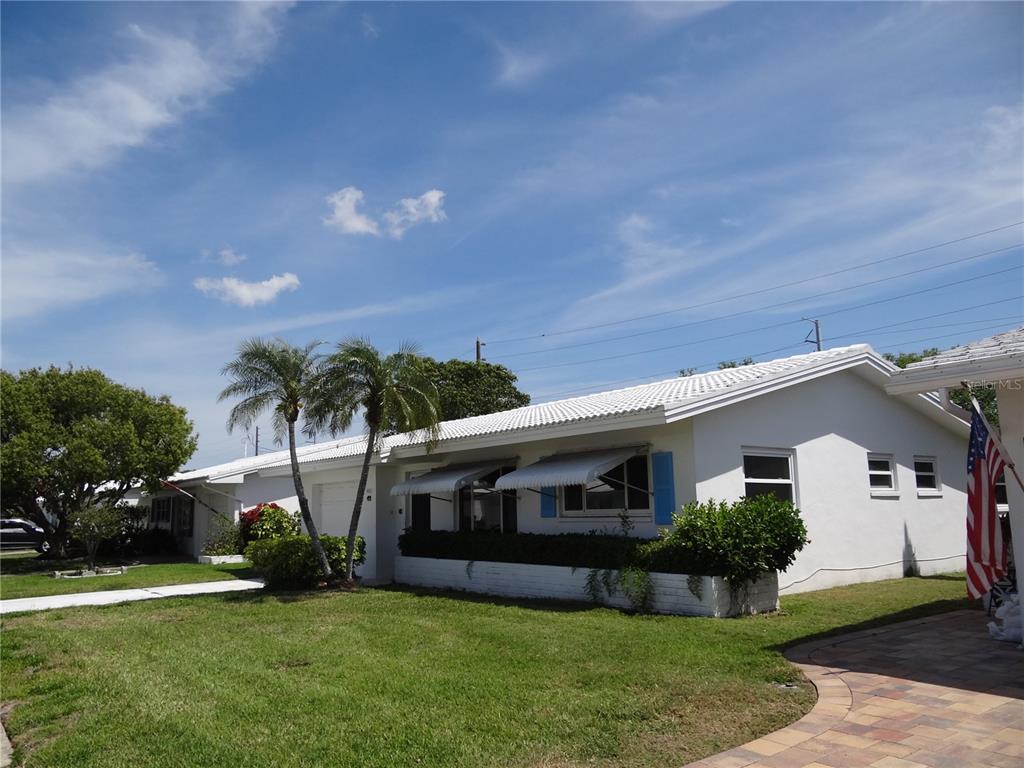 Picture of 9825 41St Street N Unit 9825, Pinellas Park, FL 33782