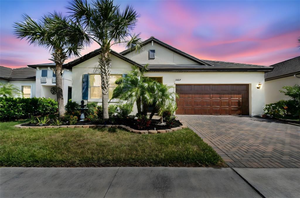 Picture of 31637 Cannon Rush Drive, San Antonio, FL 33576