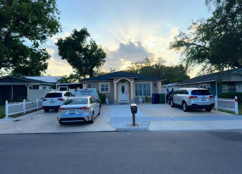 Picture of 8406 N Otis Ave, Tampa FL 33604