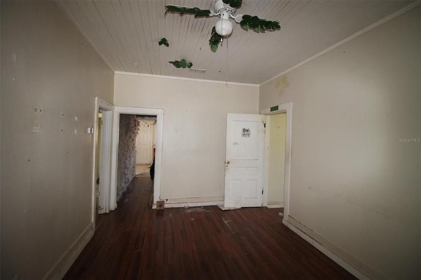 Picture of 8018 N Mulberry Street, Tampa, FL 33604
