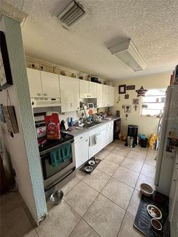 Picture of 2712 E 99Th Avenue, Tampa, FL 33612