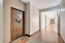 Picture of 2411 W Horatio Street Unit 526, Tampa, FL 33609