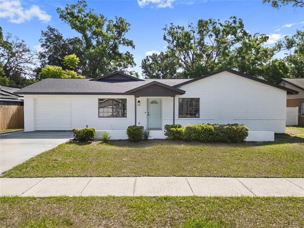 Picture of 17815 Cranbrook Drive, Lutz, FL 33549