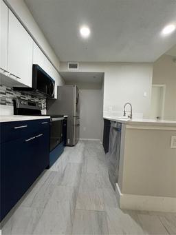 Picture of 2214 Grand Cayman Court Unit 1538, Kissimmee, FL 34741