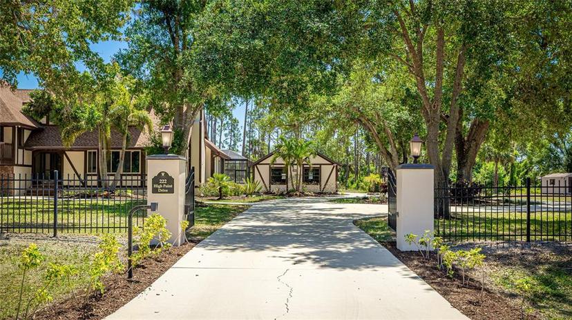 Picture of 222 High Point Drive, Venice FL 34292