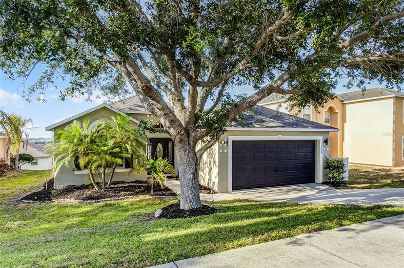 Picture of 520 Ridges Drive, Dundee FL 33838
