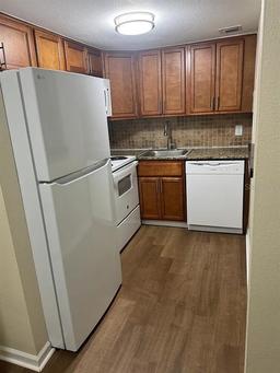 Picture of 2517 N Alafaya Trail Unit 31, Orlando, FL 32826