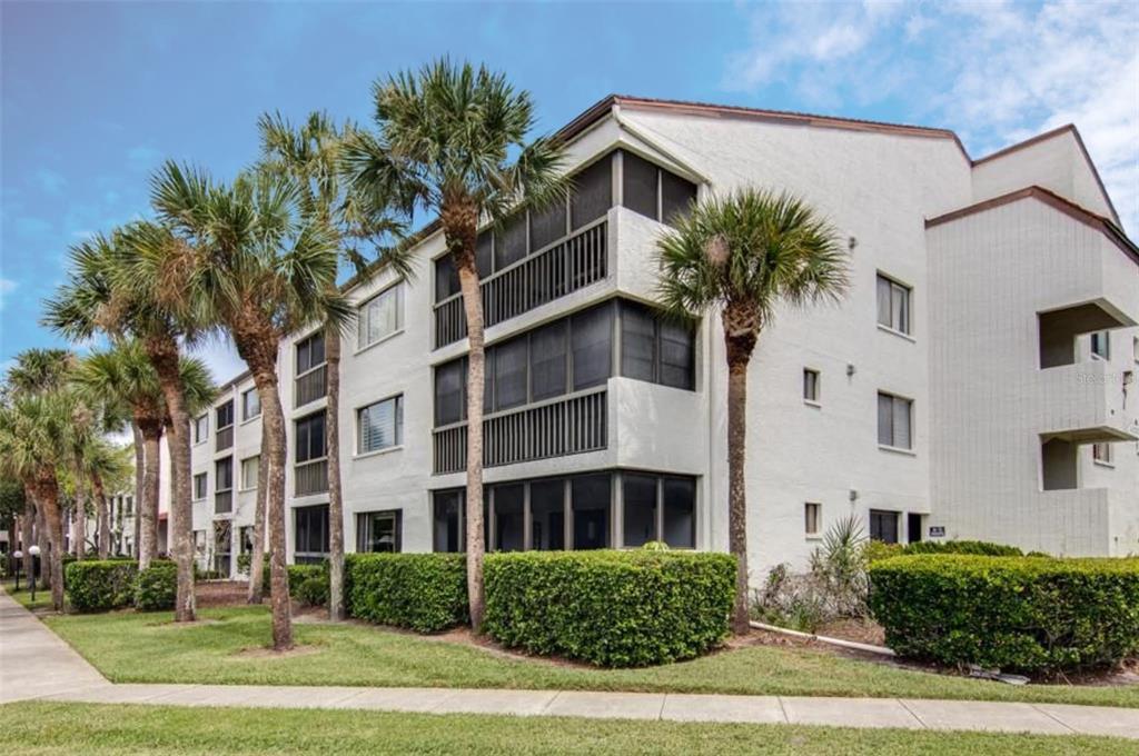 Picture of 2593 Countryside Blvd Unit 7204, Clearwater, FL 33761