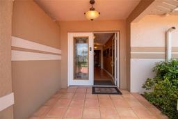Picture of 3528 SE 16 Th Place, Cape Coral, FL 33904