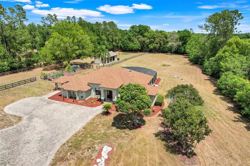 Picture of 32510 Wolf Branch Lane, Sorrento FL 32776