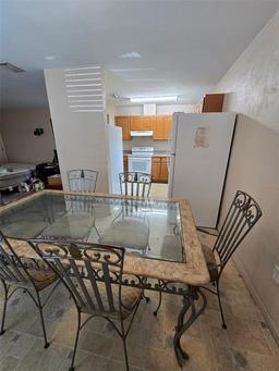 Picture of 911 White Lane Ne, Steinhatchee, FL 32359