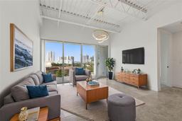Picture of 332 Cocoanut Avenue Unit 505, Sarasota, FL 34236