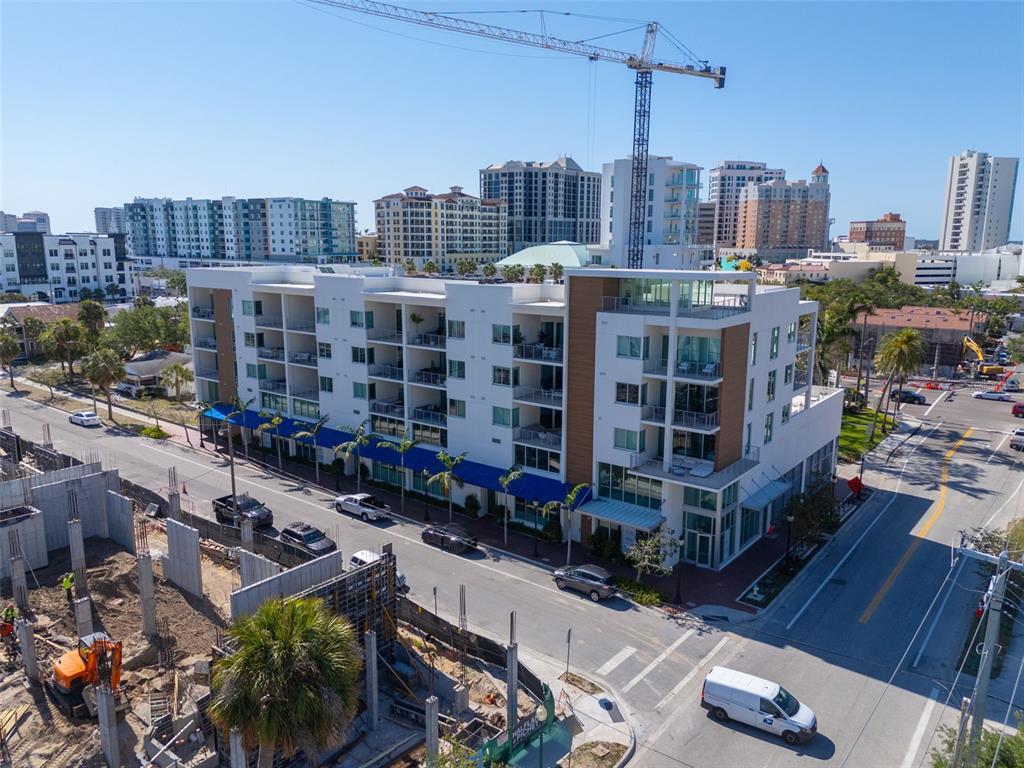 Picture of 332 Cocoanut Avenue Unit 505, Sarasota, FL 34236