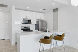 Picture of 332 Cocoanut Avenue Unit 505, Sarasota, FL 34236