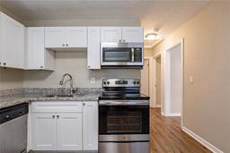 Picture of 912 Magnolia Drive, Clearwater, FL 33756
