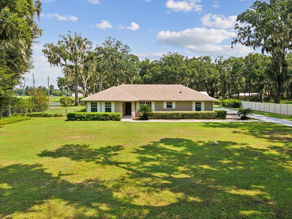 Picture of 1414 Stephens Oak Court, Plant City, FL 33567