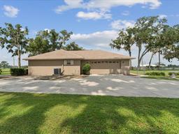 Picture of 1414 Stephens Oak Court, Plant City, FL 33567