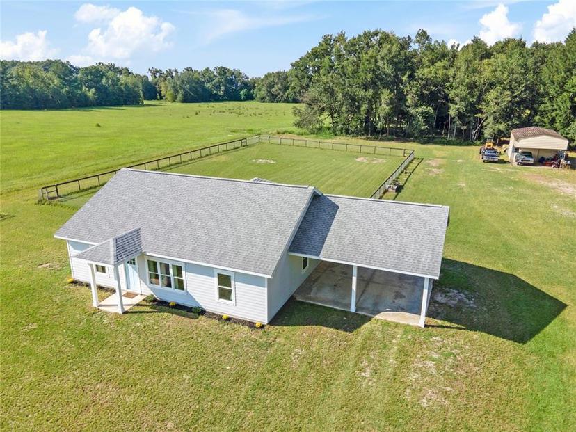 Picture of 4920 SE County Road 337, Newberry FL 32669