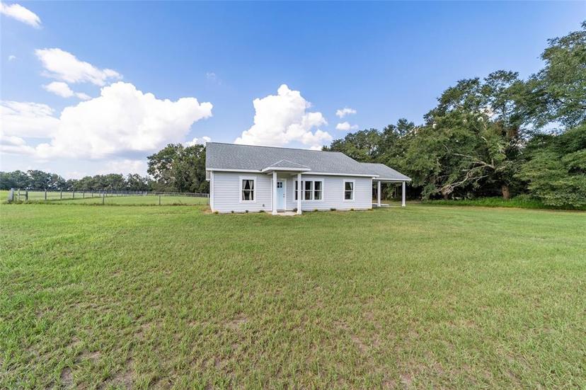 Picture of 4920 SE County Road 337, Newberry FL 32669