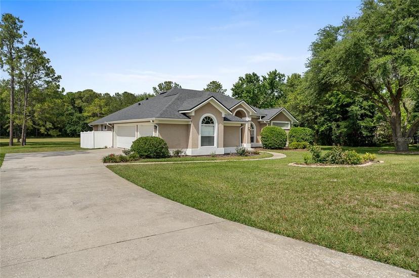 Picture of 12918 SW 28Th Place, Archer FL 32618