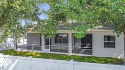Picture of 4908 Cape Hatteras Drive, Clermont, FL 34714
